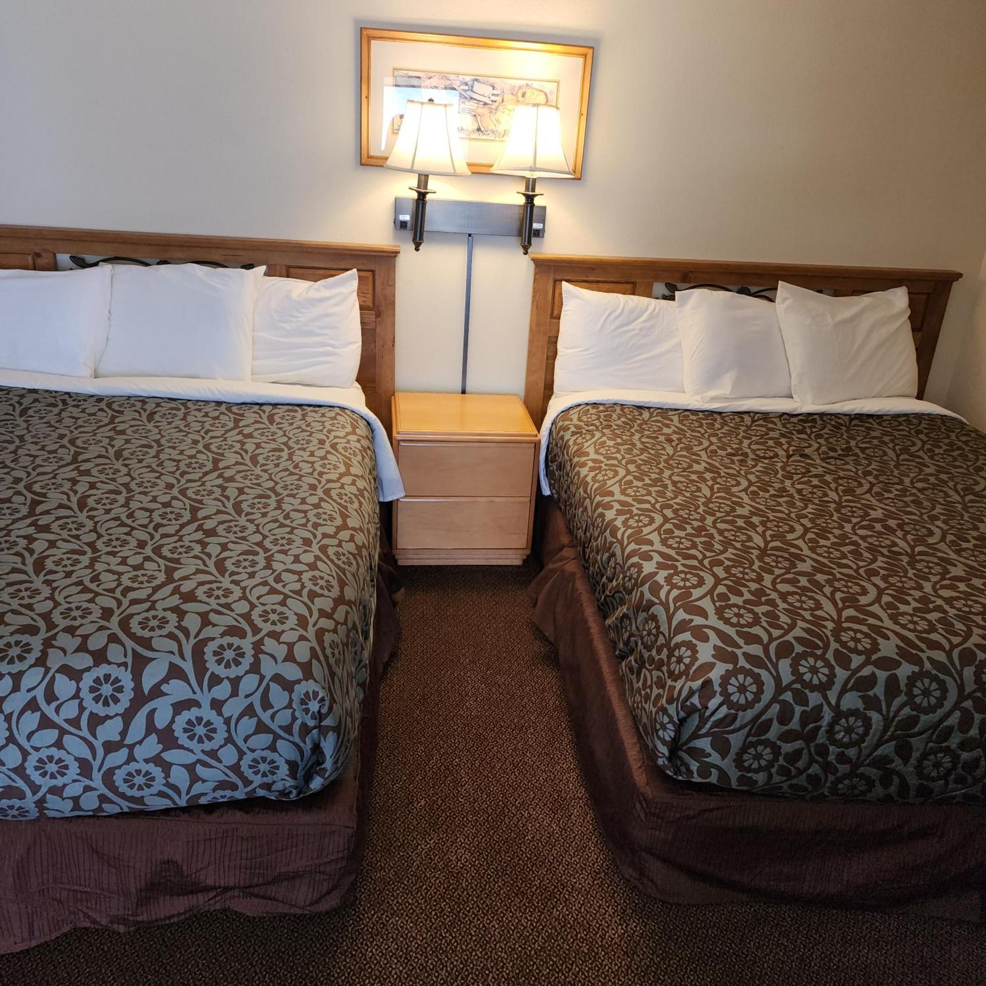 Canyon Motel Near Rocky Mountain National Park Hot Sulphur Springs Exterior photo